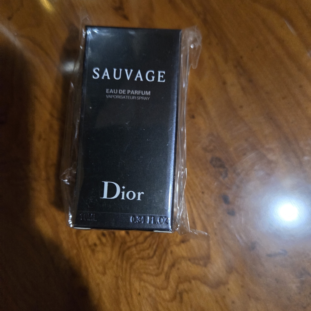 Dior Sauvage Eau de Parfum in Black